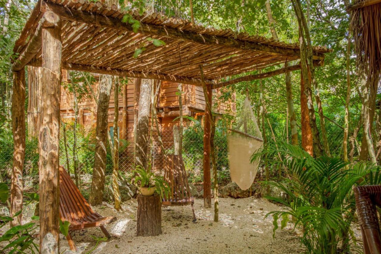 Madre Tierra Eco Habitat Guest House Puerto Morelos Exterior photo